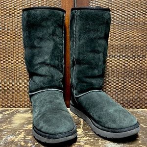 UGG Boots Tall Black Shearling Lined Winter Boots 10 Women
